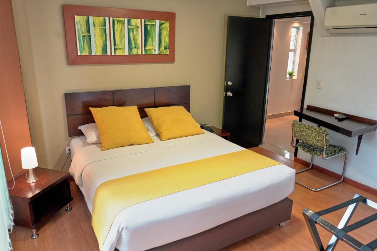 Hotel Volare Armenia  Eksteriør billede